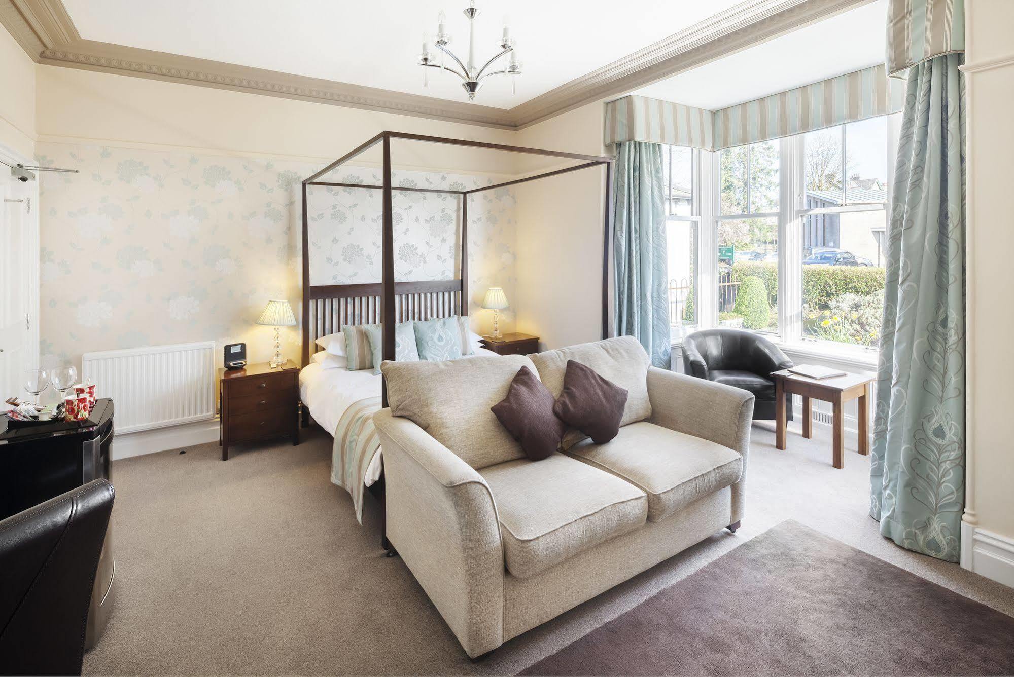 Hawksmoor Guest House วินเดอร์เมียร์ ภายนอก รูปภาพ